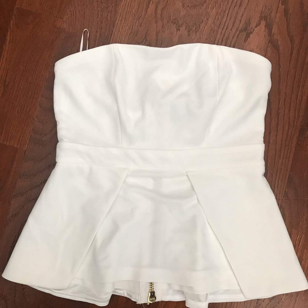 Caribbean Queen off white top